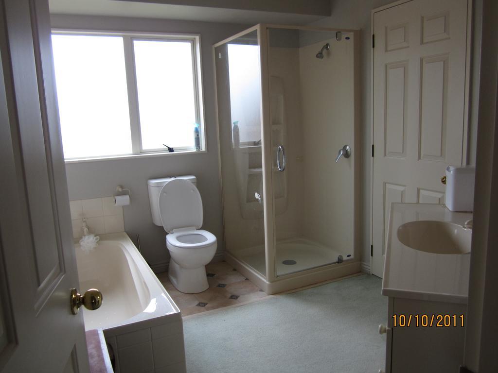Be My Guest Bed & Breakfast New Plymouth Bilik gambar